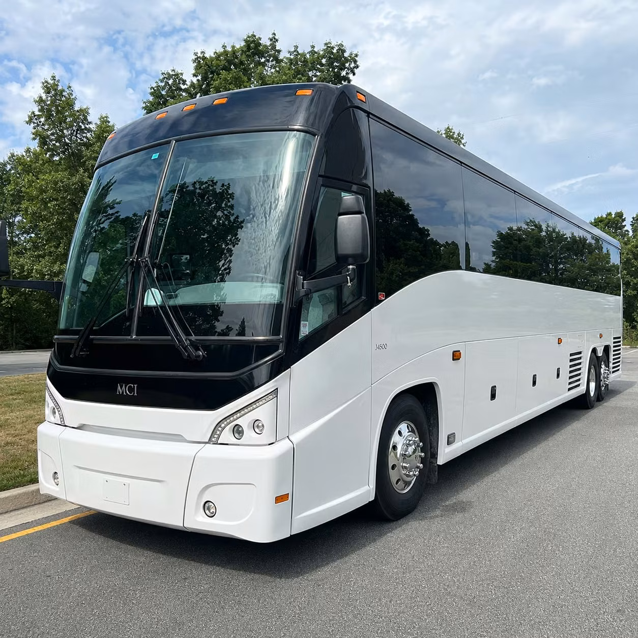 airport transfers and intermodal transportation for norwalk government groups