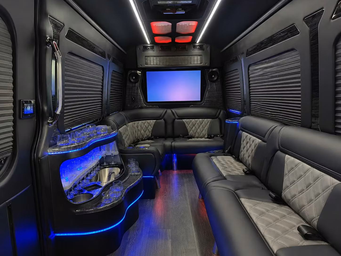 get group transportation for norwalk corporate retreats and team building events